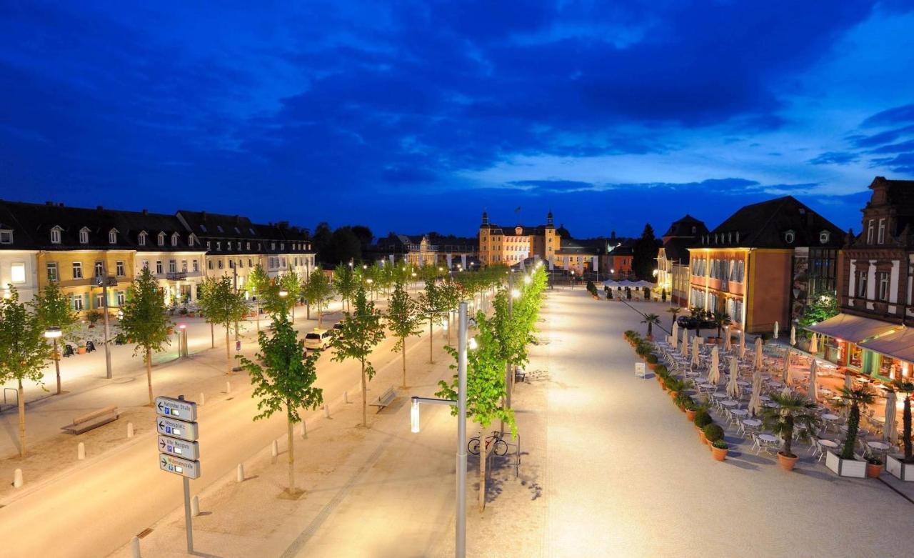 Gaestehaus Kronenstrasse Schwetzingen Buitenkant foto